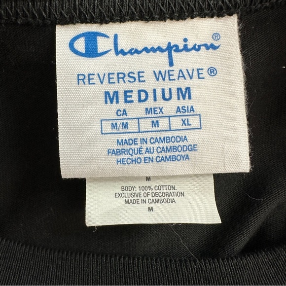 Champion Disney black sweatshirt Medium - Picture 5 of 5